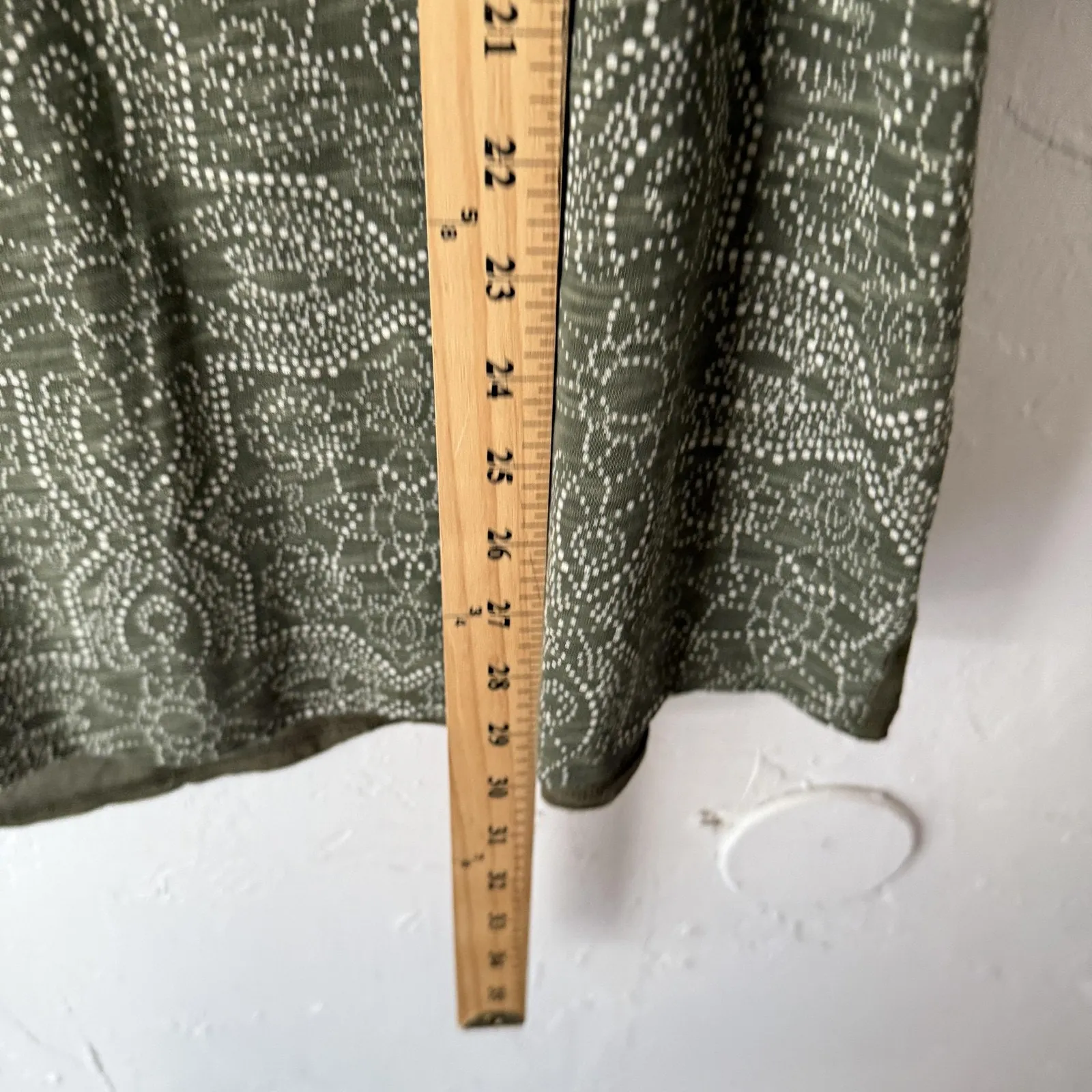 St Johns Bay Shirt Peasant 1X Olive Green Pattern‎ 3/4 Sleeve Relaxed Top - Image 5