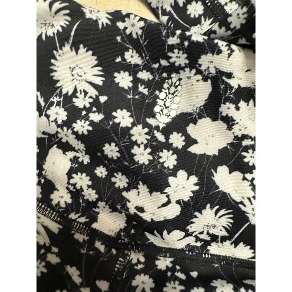 FP Movement Ashford Lose Control Wrap Leggings Black White Floral Size X-Small - Image 2
