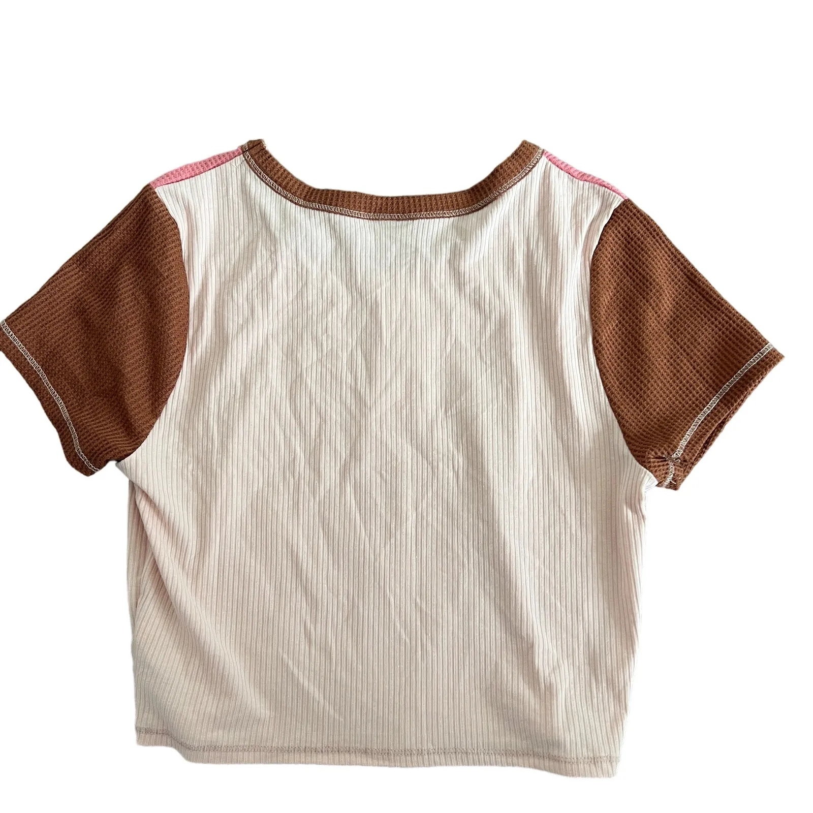 Wild Fable Women's Colorblock Short Sleeve T-Shirt - Size Medium - NWT - Image 6