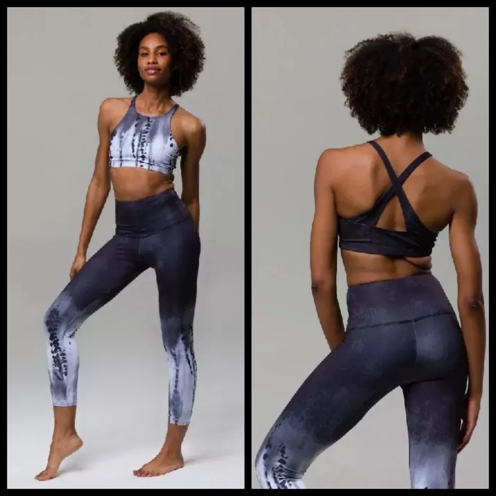 💕ONZIE💕 Tie Dye Heart Sports Bra M/L NWT - Image 3