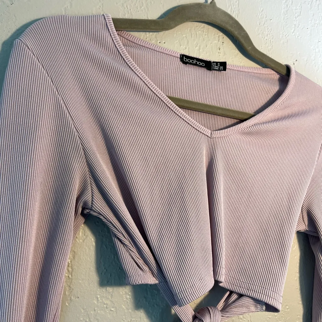 Boohoo Pink Long Sleeve Tie Front Crop Top Blouse Y2K SZ 4 Wide V-Neck Summer - Image 4