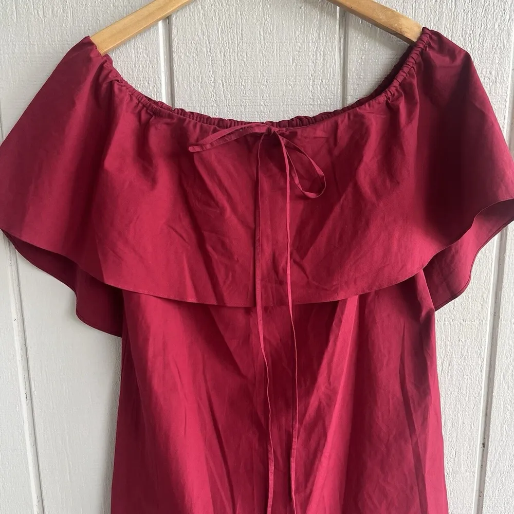 Alice + Olivia Jada Caped Dress in Bright Bordeaux Burgundy Size S - Image 5