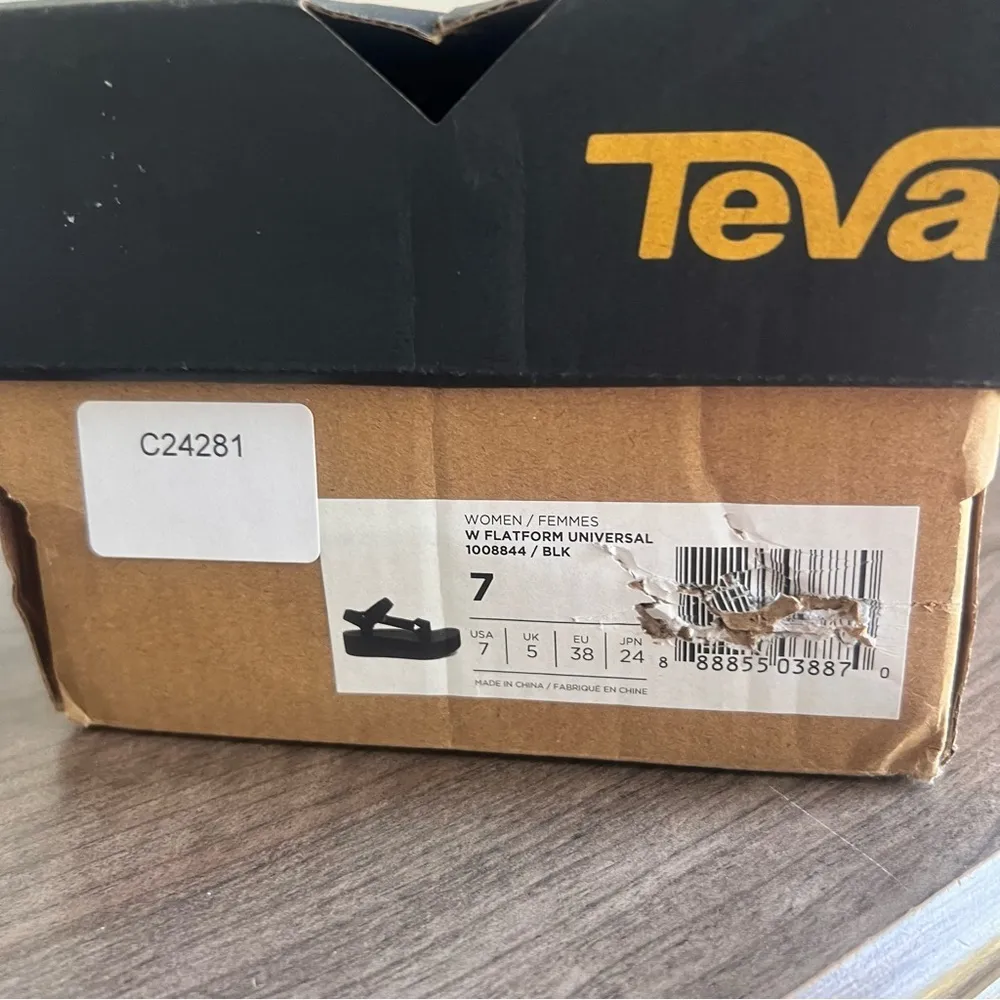 Teva Flatform Universal Women's Platform Sandal Size 7 SKU#C24281 - Image 2