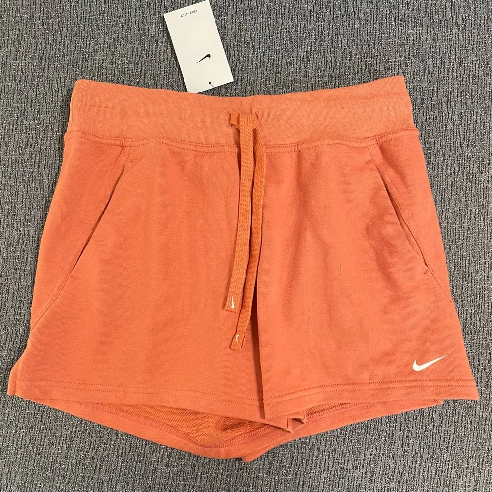 Nike Core Dry Fleece Shorts - Image 2
