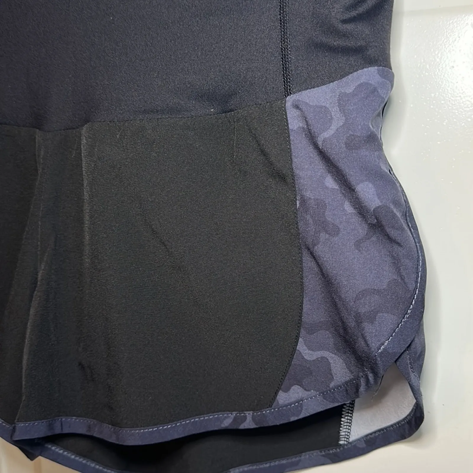 Zyia Active Black Camo Running‎ Athletic 5 Star Women’s Shorts Medium - Image 2