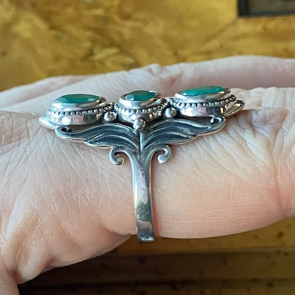 Brazilian Emerald Sterling Silver Ring Size 9 - Image 3