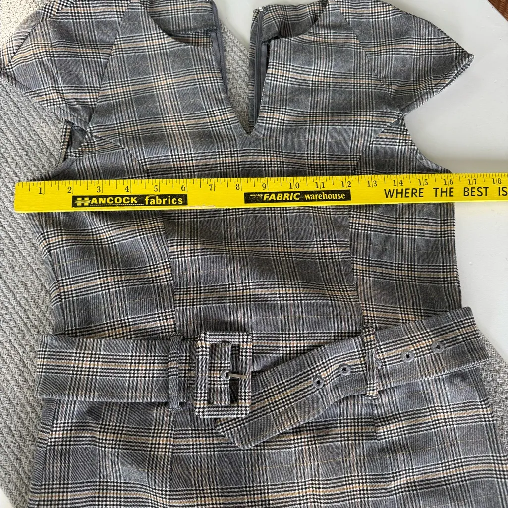 NAF NAF Gray Plaid Belted Cap Sleeve Business Casual Dress Size Small - Image 11