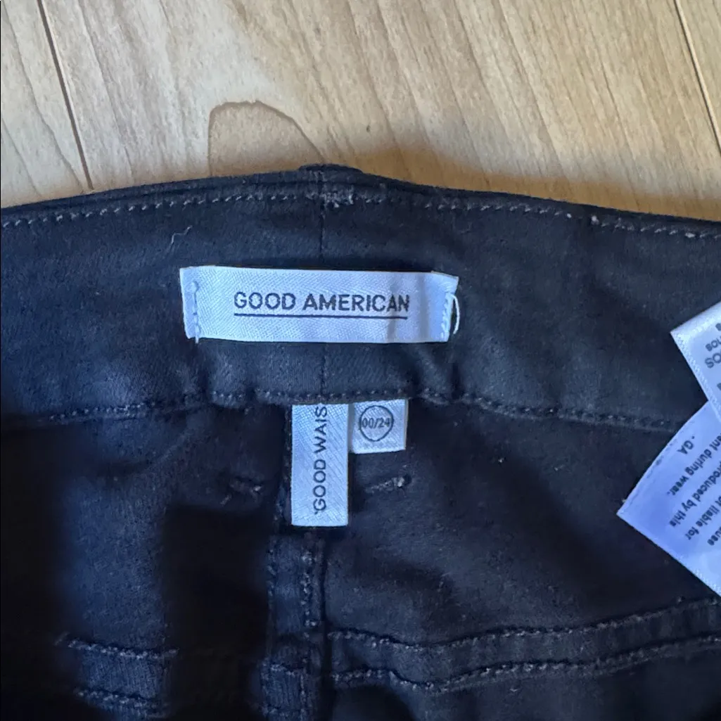 Good American Black Jeans - Image 2