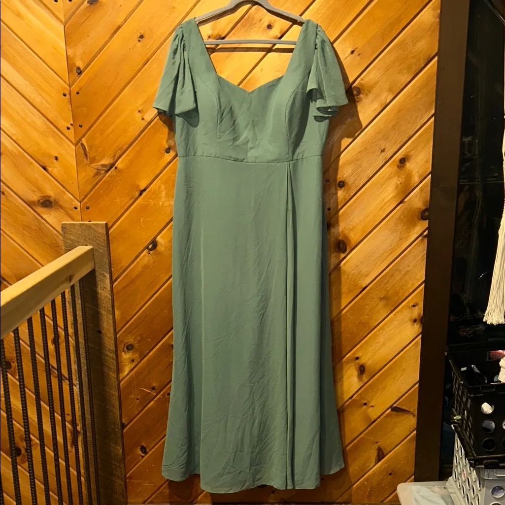 Revelry Madeline Convertible Chiffon Bridesmaid Dress in Sage Green Size undefined - Image 4