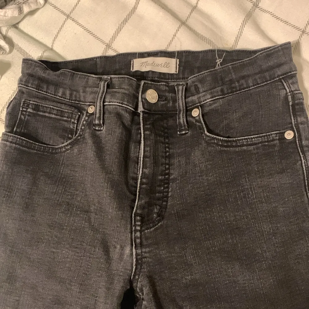 EUC Madewell 9” High-rise Skinny jeans - Image 2