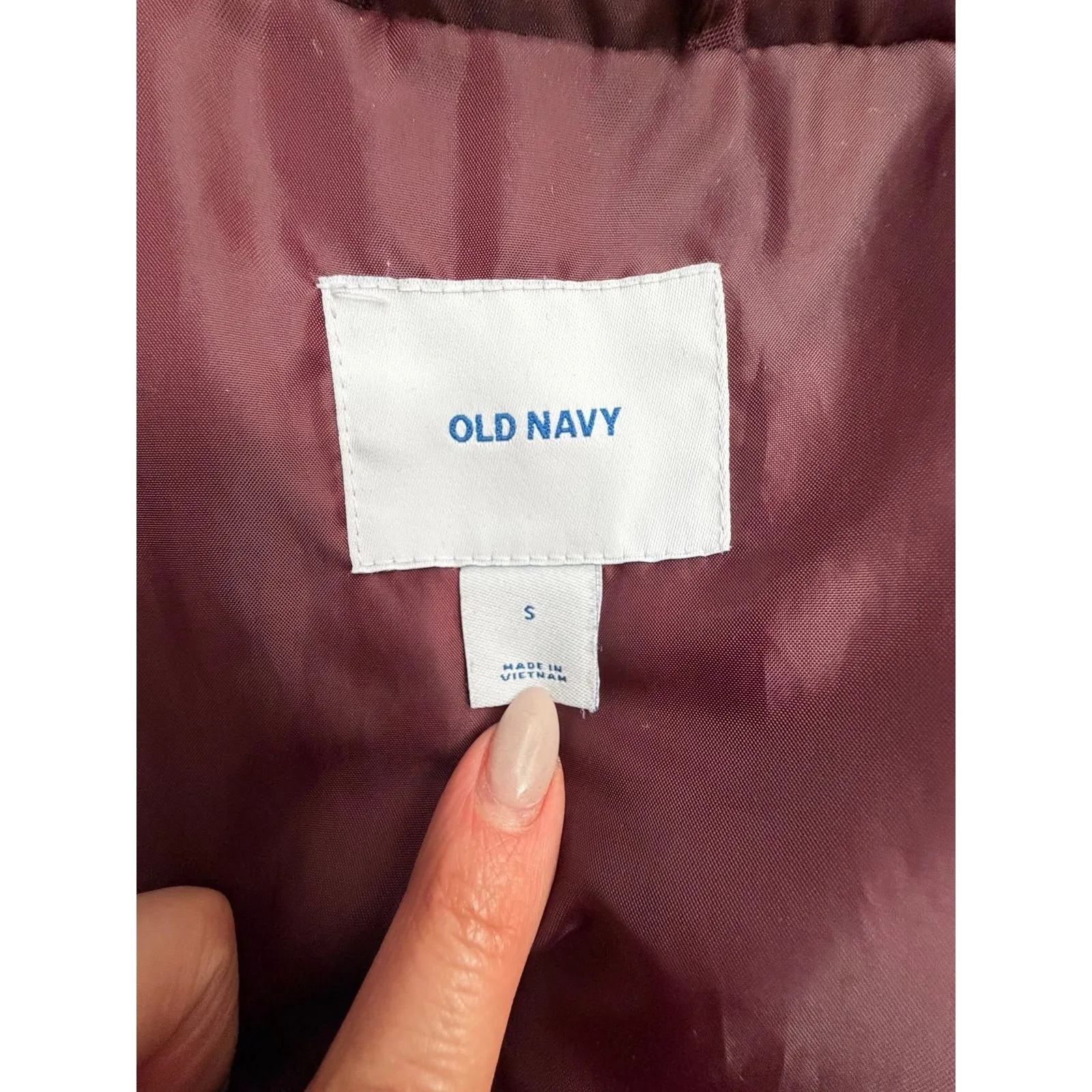 Old Navy Women's Burgundy Hooded Parka Jacket Faux Fur Lined Size S - Image 3