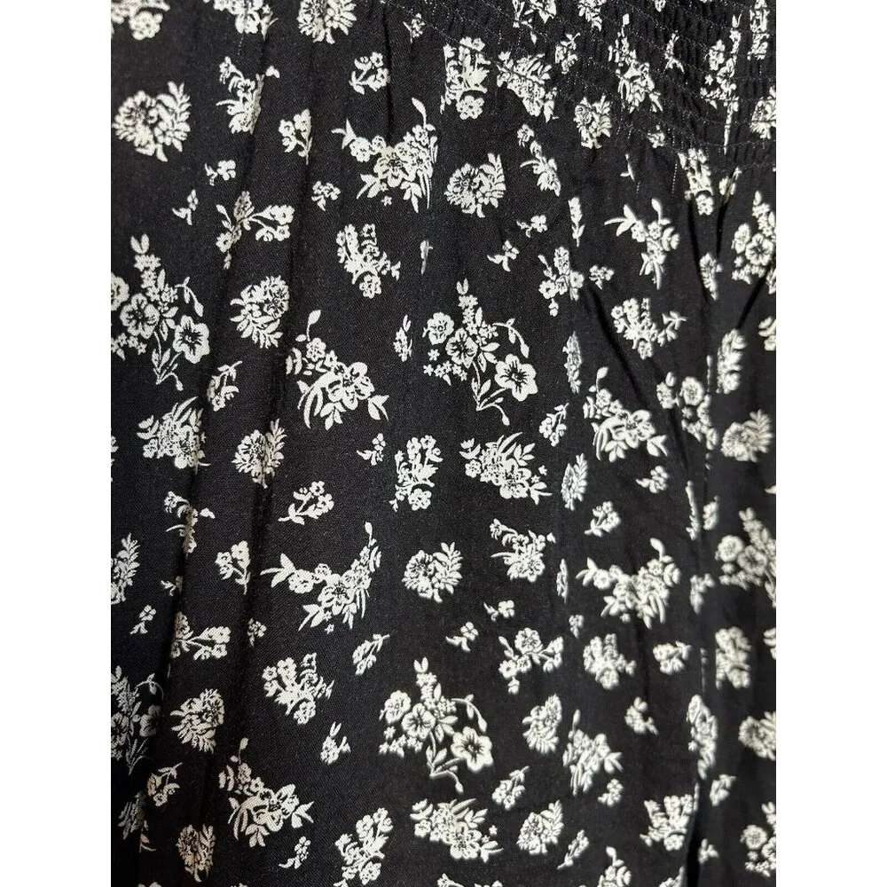 Divided by H&M‎ Womens Sz 12 Black Floral Flare Leg Pants - Image 3