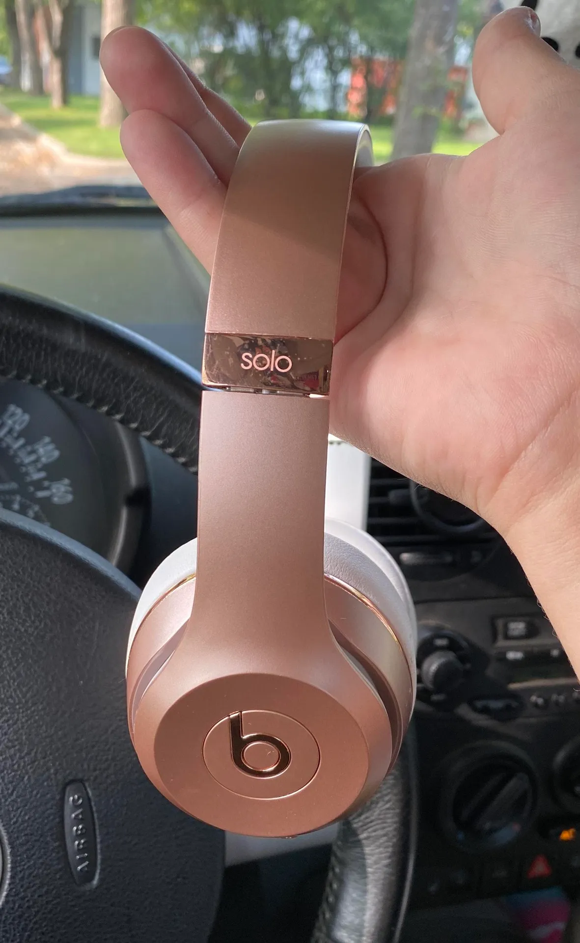 Beats by Dr. Dre Rose Gold Wireless Headphones - Image 3