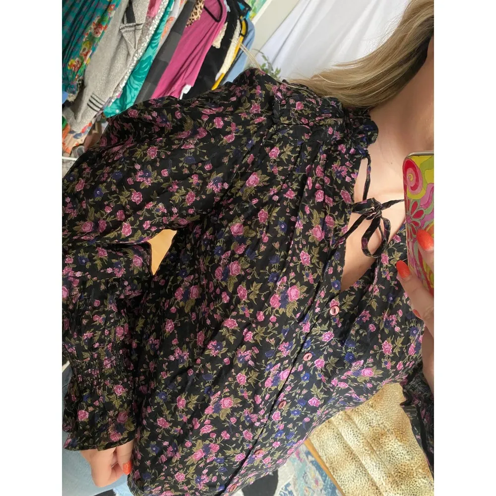 Free People Floral Tie Neck Balloon Sleeve Blouse Size Small - Image 56