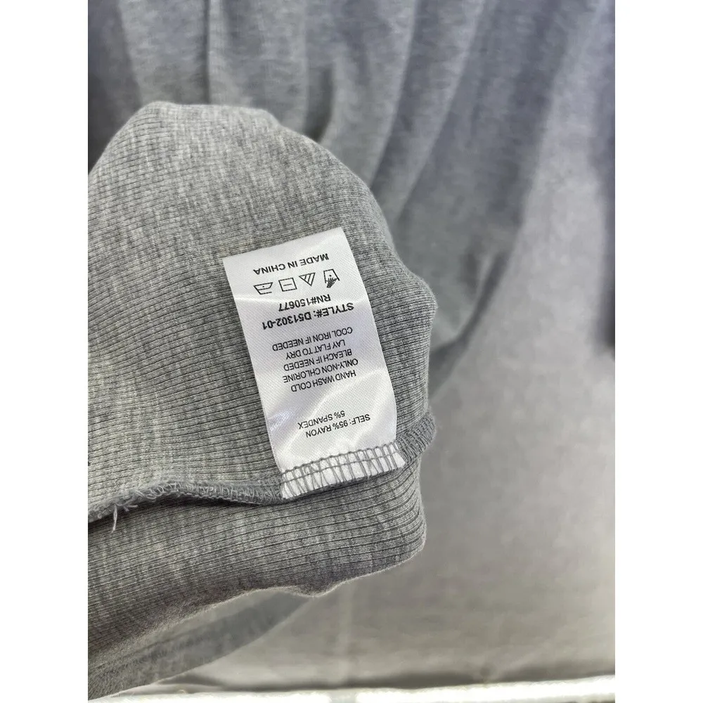 One One Six Women’s Gray Sweater Dress Ribbed Knit Scrunch Wrist Long Sleeve Size L - Image 4