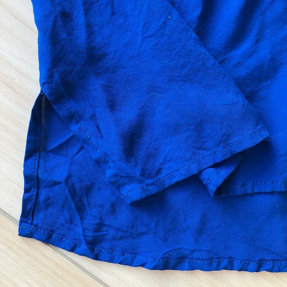 Old Navy Blue Racerback Tank Top size medium womens - Image 4