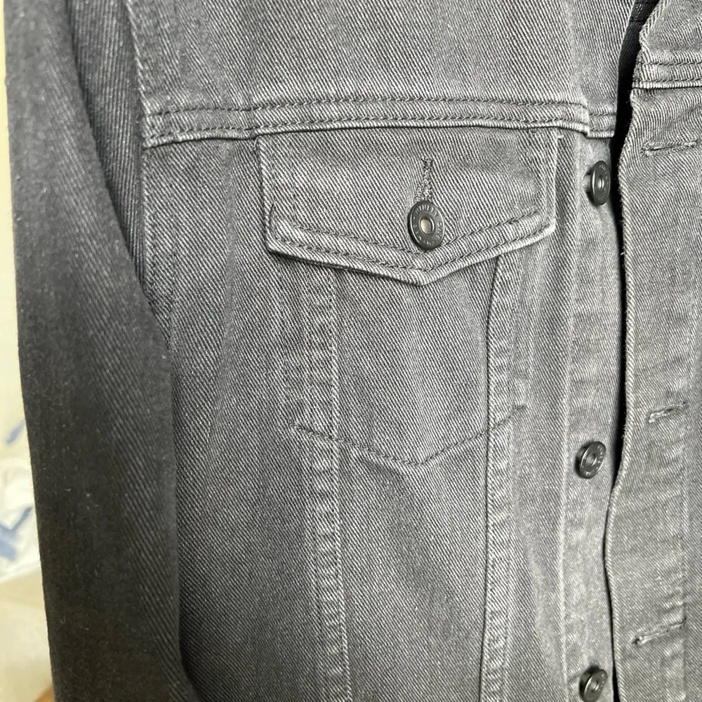 Ramones Vintage Style Black Jean Jacket Size XS - Image 7