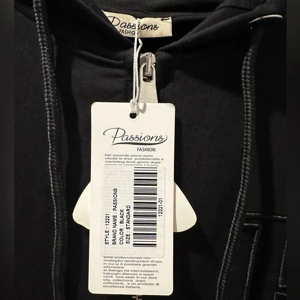 Passions NWT Black zip front Hoodie with front pockets Size undefined - Image 5