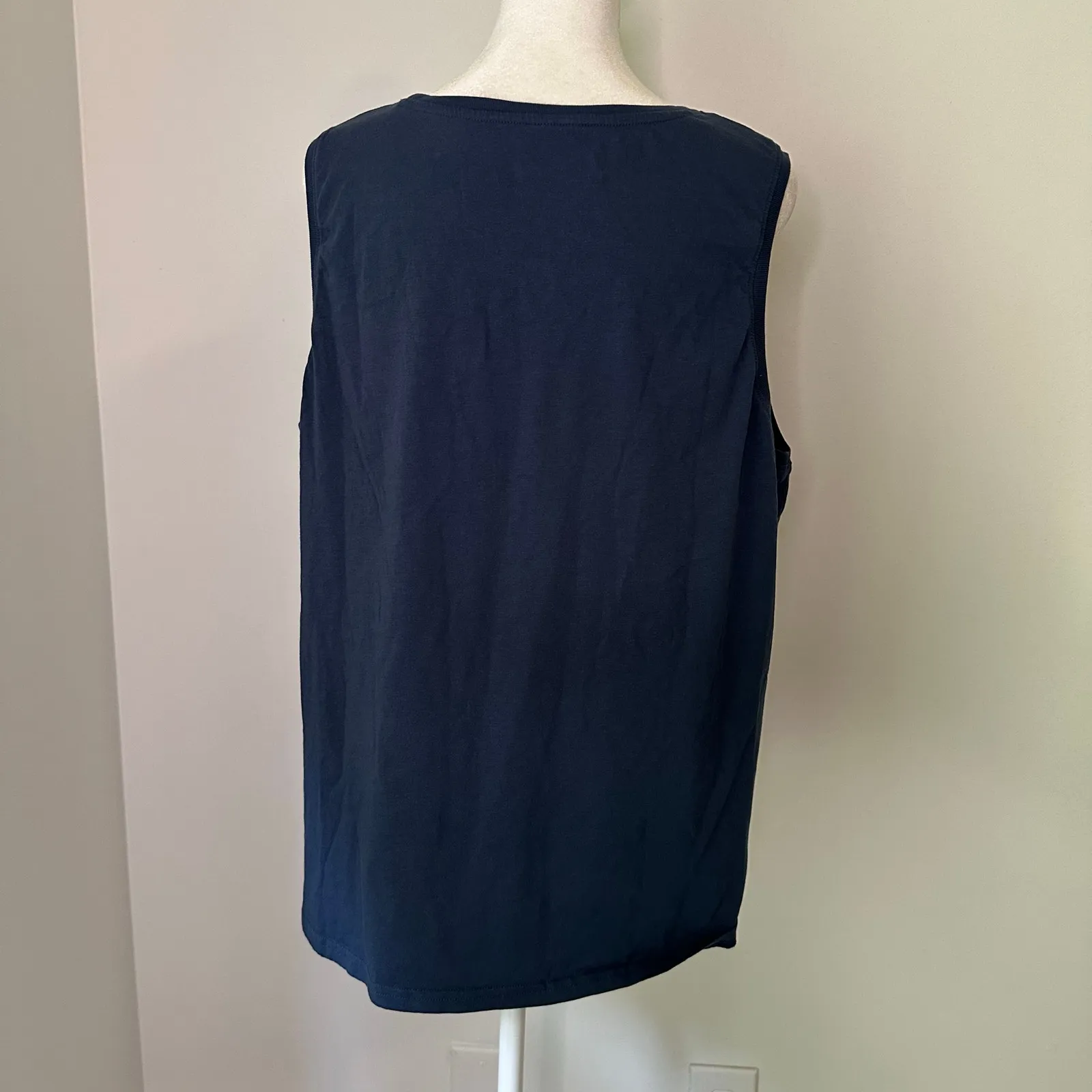 Pact navy blue cotton tank top size XL - Image 4