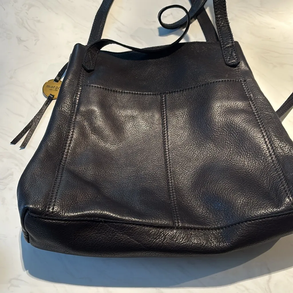 Margot Classic Black Leather Shoulder Bag - Image 6