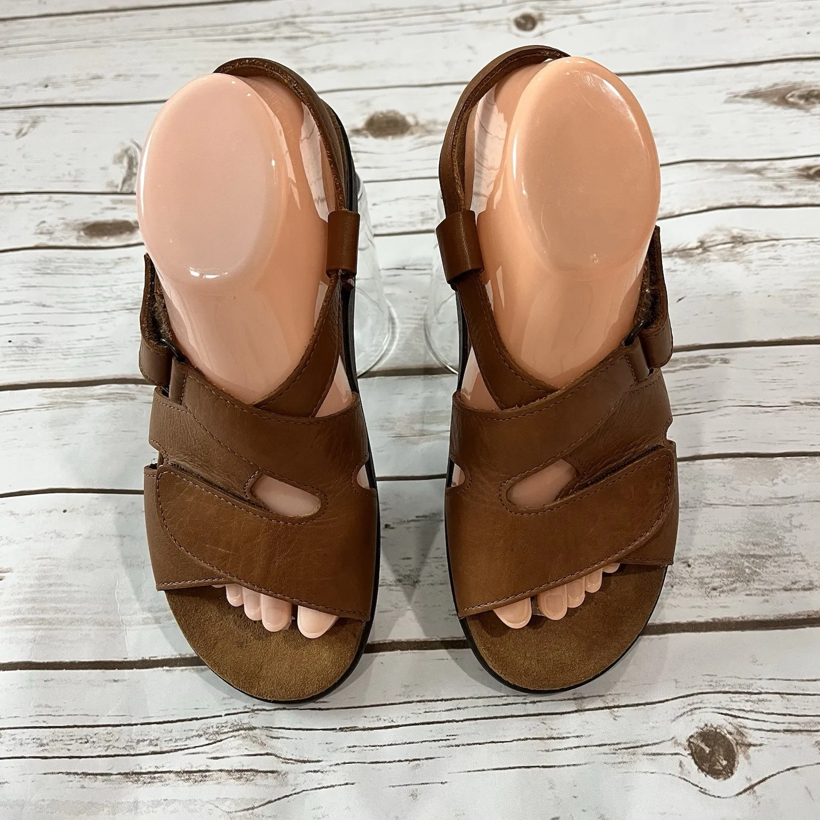 SAS Huggy Sandal Shoes Women US 8.5 N EU 39 Leather Ankle Strap Comfort Cognac Brown - Image 6