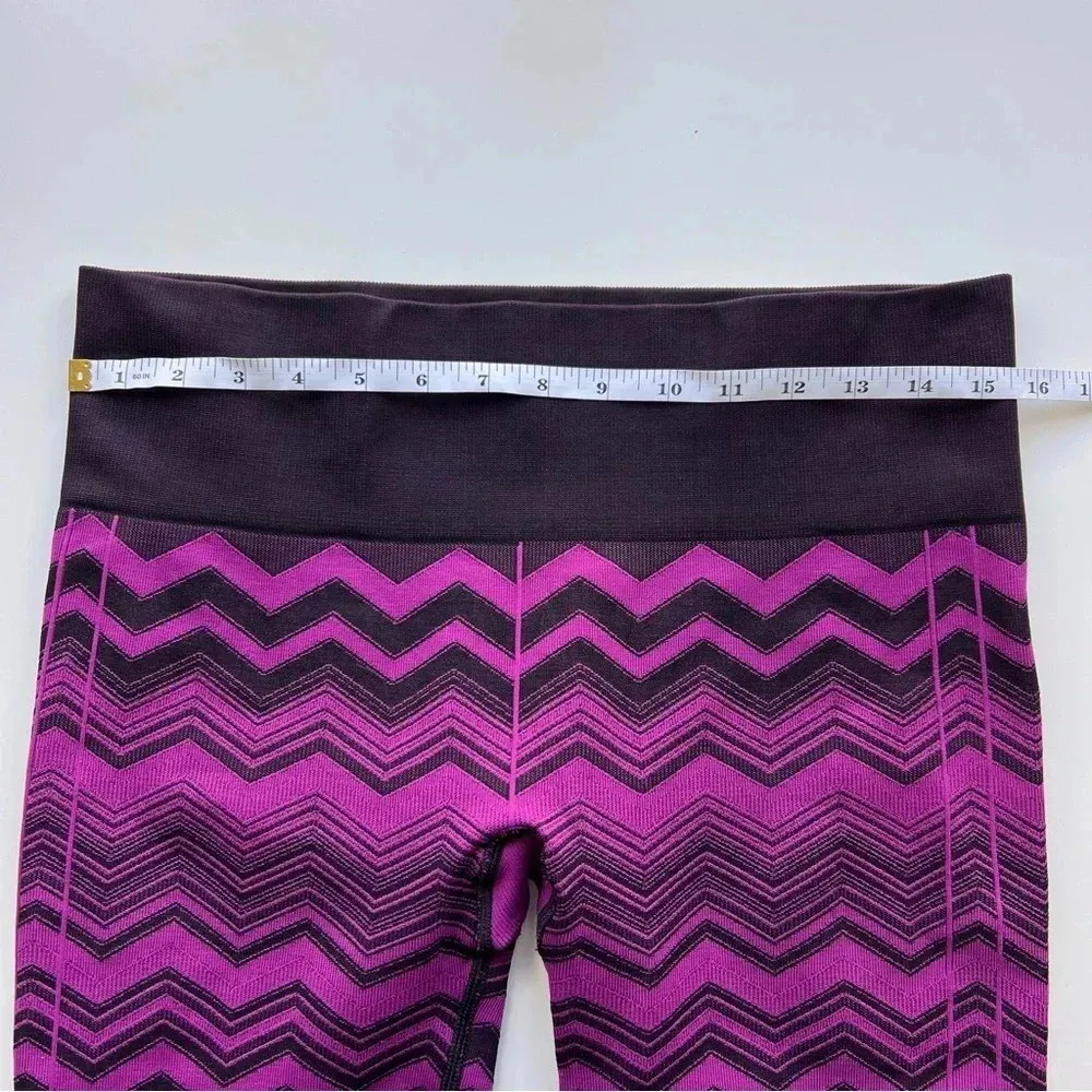 Lululemon Ebb To Street Pant Size 10 - Image 12