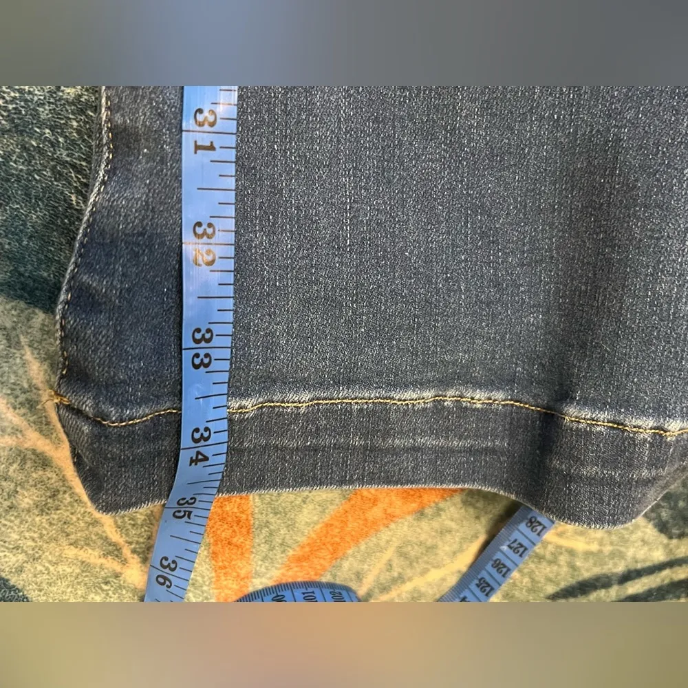 FRAME Le Bardot Flare Jeans - Image 10