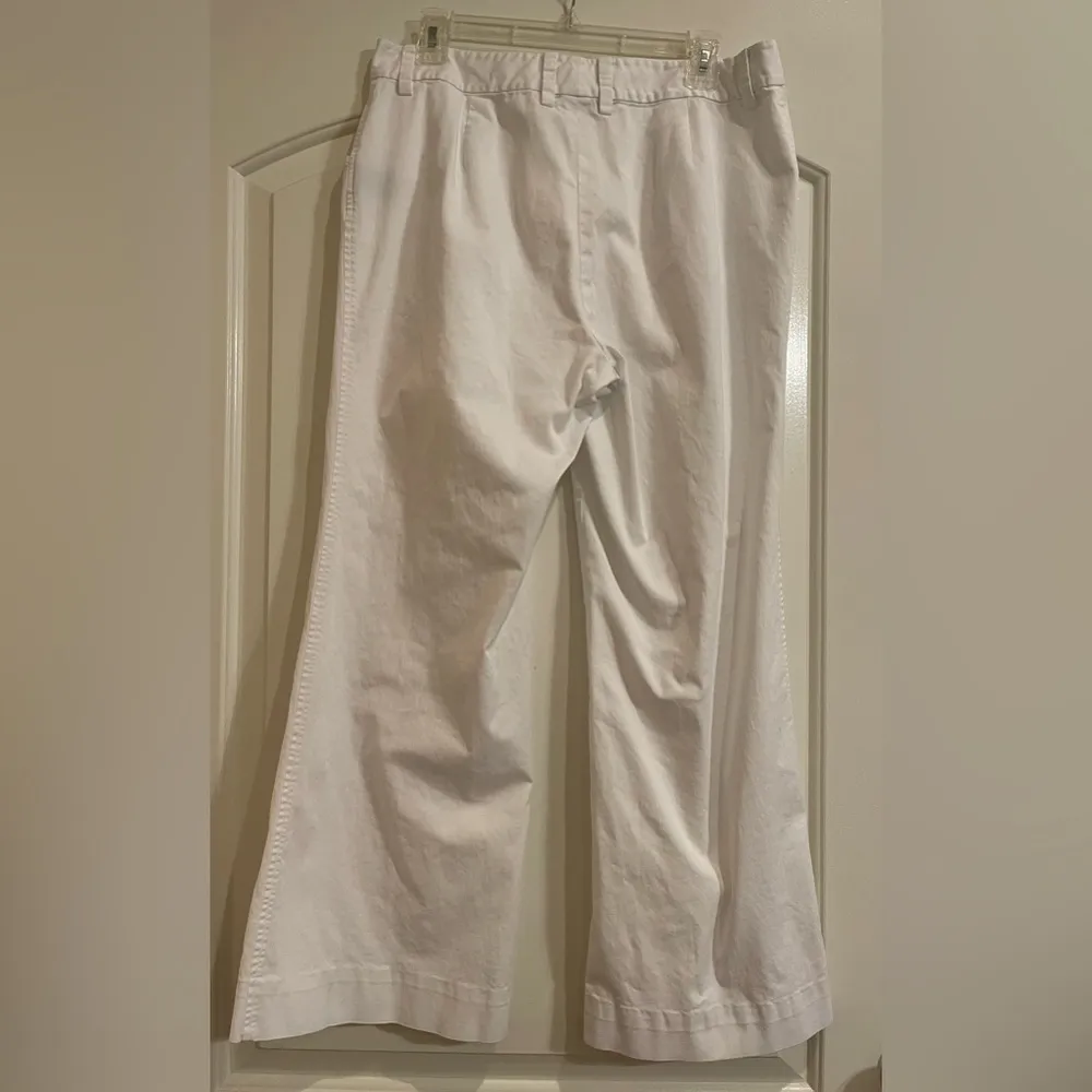 LAUREN Ralph Lauren wide leg white pants. Size 12. - Image 2