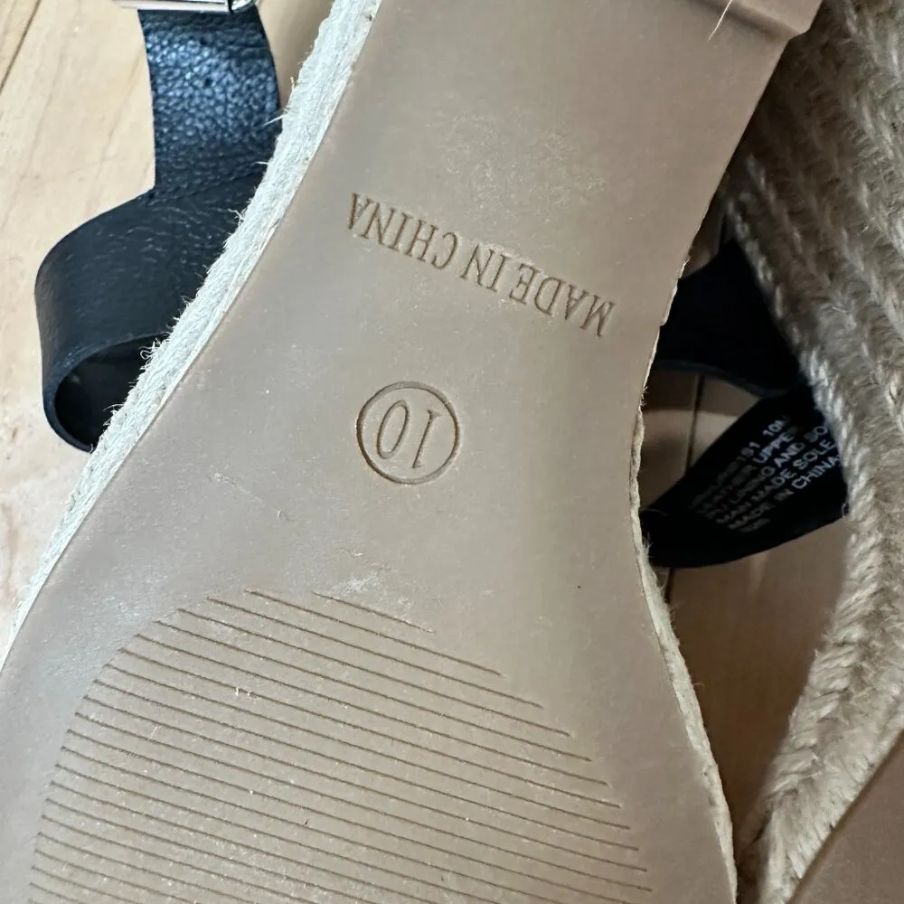 NWOT Steve Madden Women's Uri Wedge Sandal Black Pebbled Leather Size 10 - Image 9