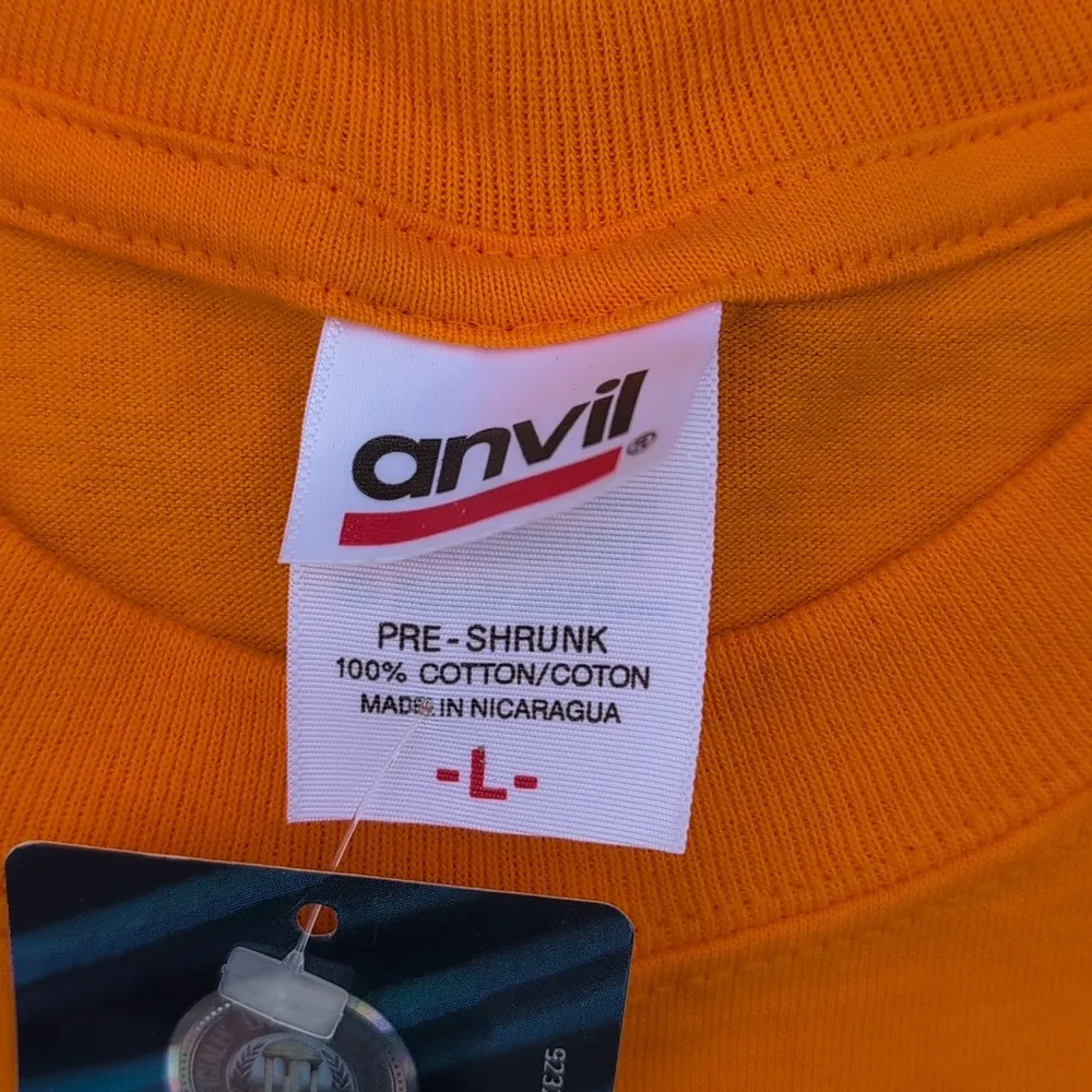 NWT NCAA 2008 Tennessee Lady Vols Basketball National Champions Tee Shirt Orange Size L - Image 4