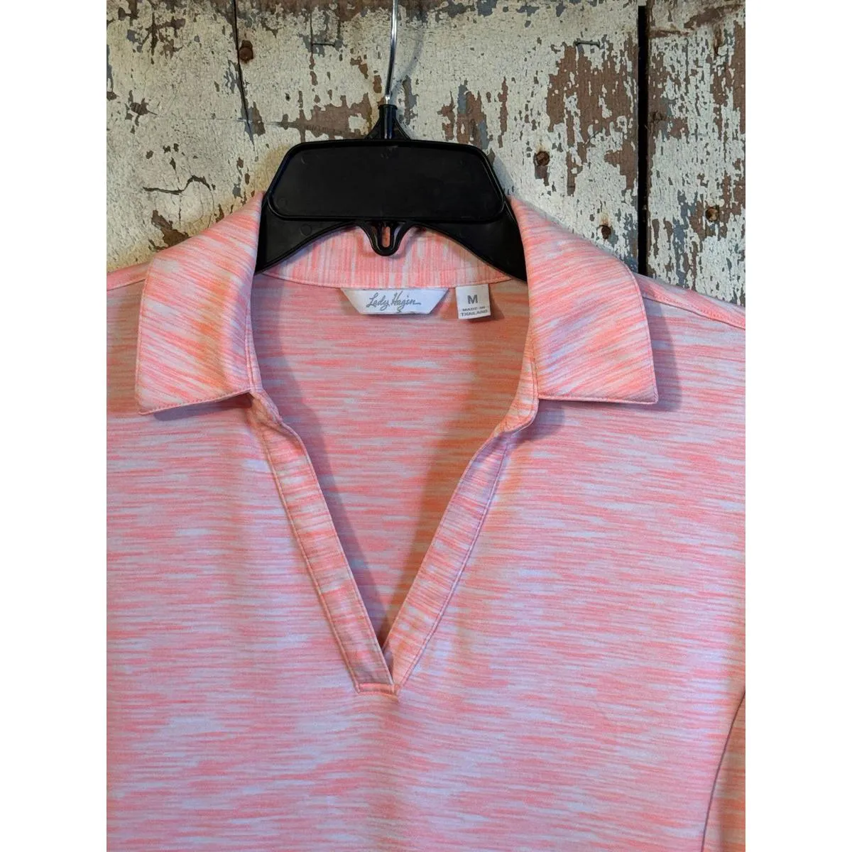 Lady Hagen women's short-sleeve Medium V-neck golf polo shirt pink - Image 2