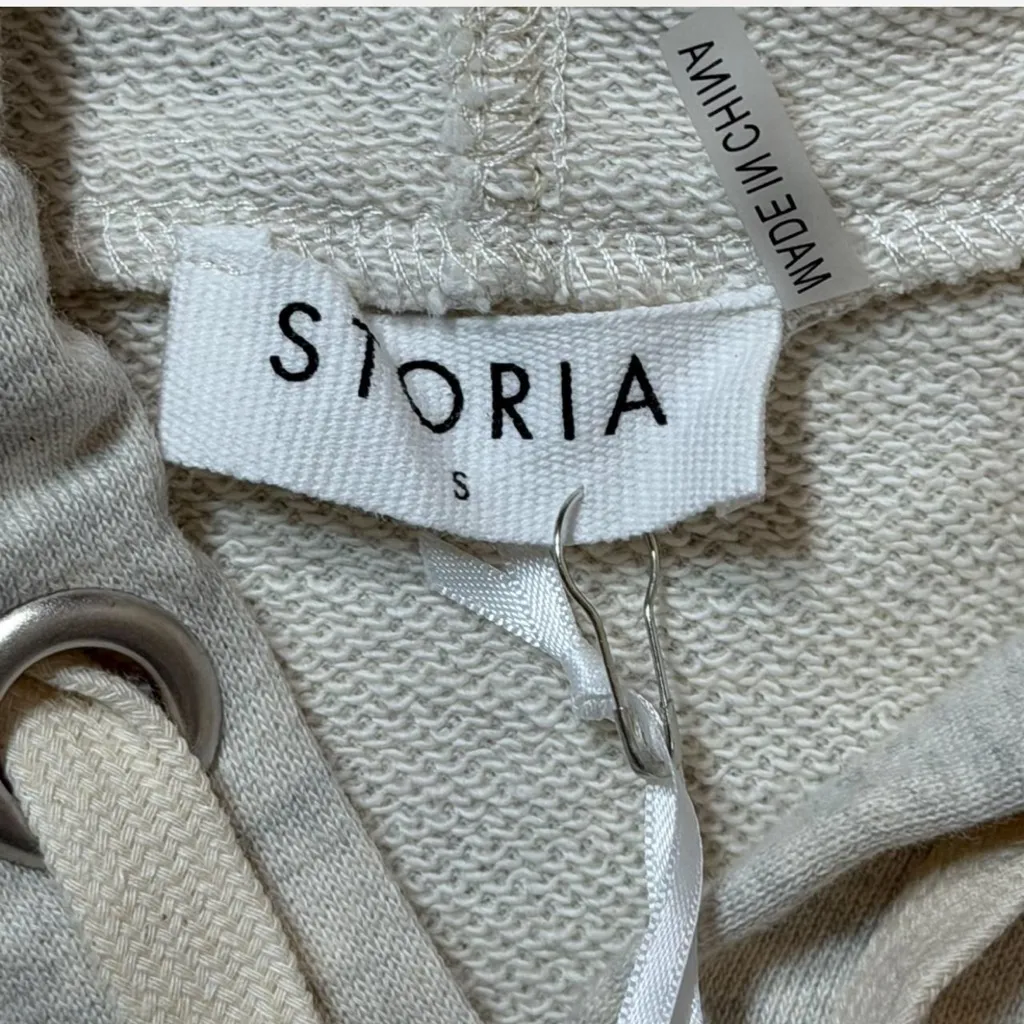 Cropped Laced Grommet Hoodie‎ - Image 13