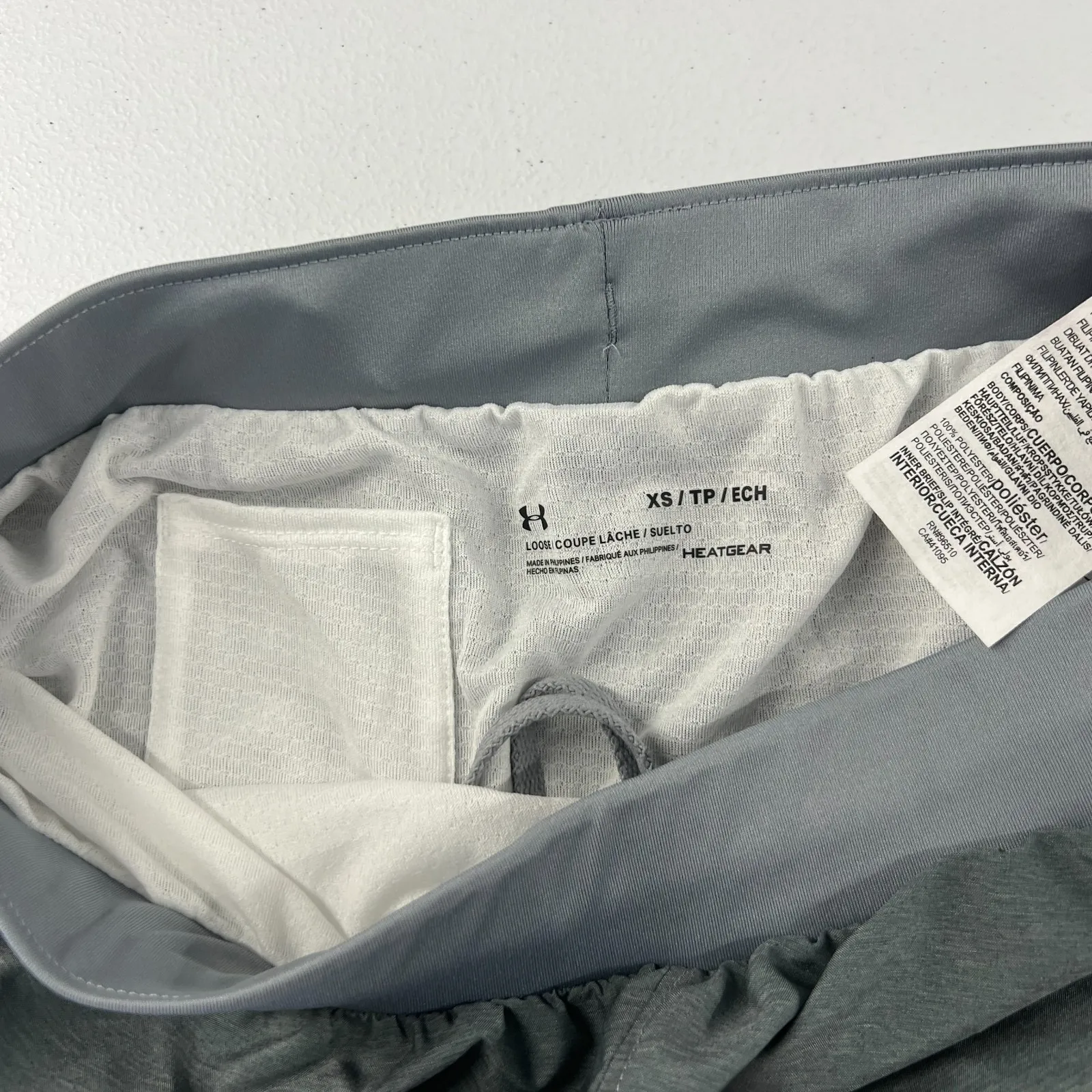 Under Armour Heatgear Fly By 2.0 Running Shorts Womens XS Gray Mesh Sweat Wicks - Image 8