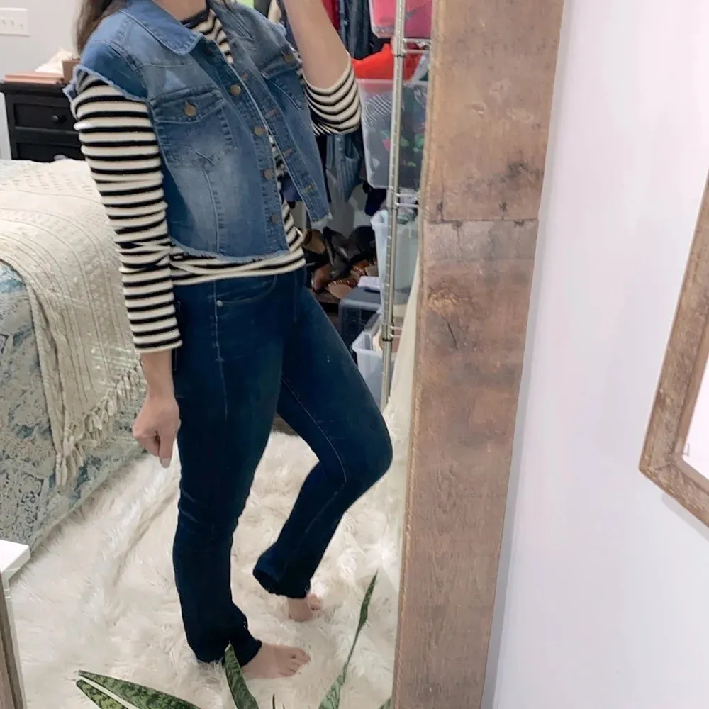 No boundaries jean jacket cropped size XXlarge juniors - Image 2