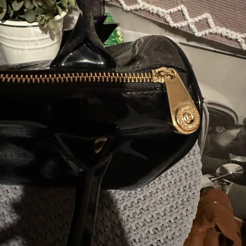 NWT Liu Jo Logo - Image 5