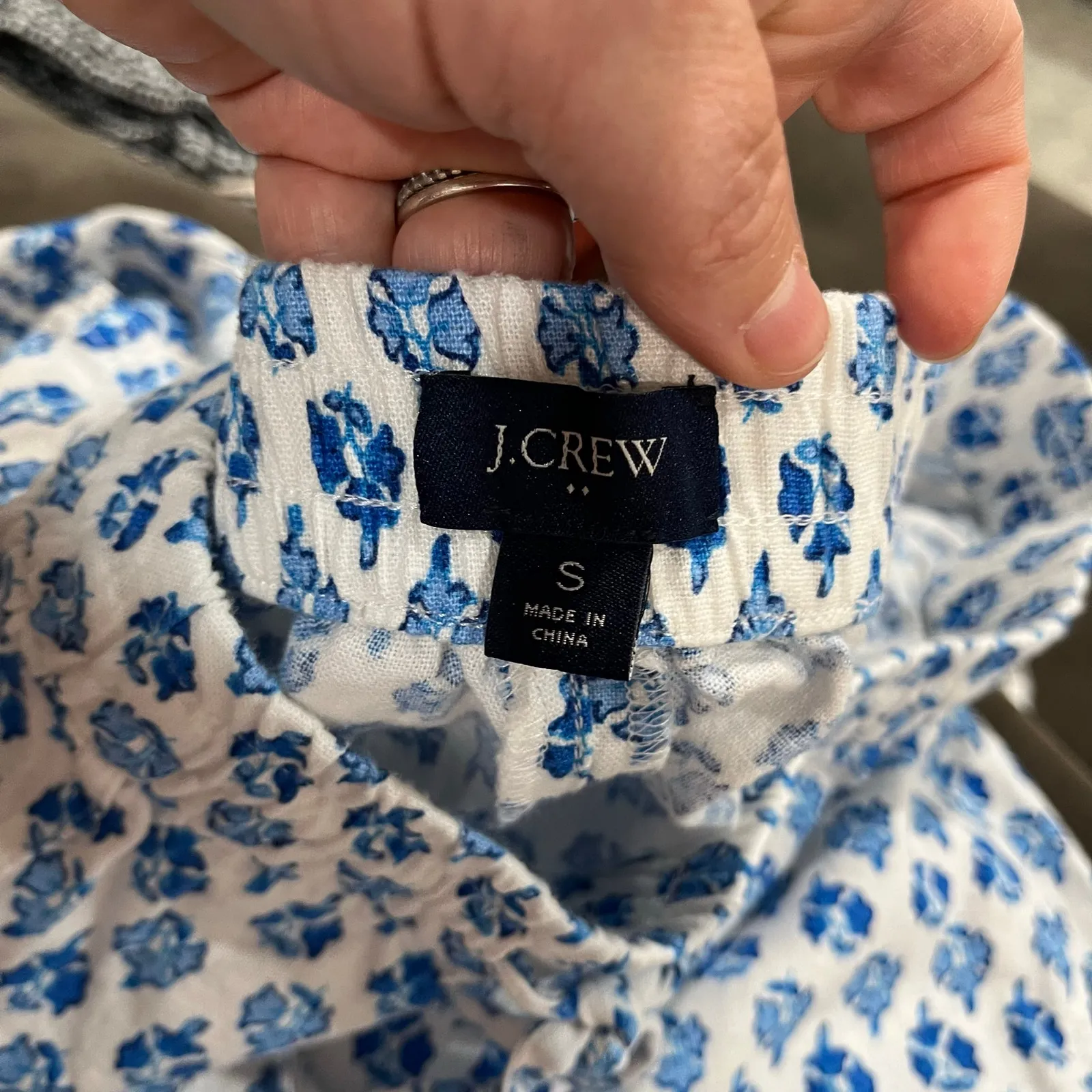 J.Crew Linen Blend Blue White Tile Print Shorts SZ S Summer Vacation Beachwear - Image 11