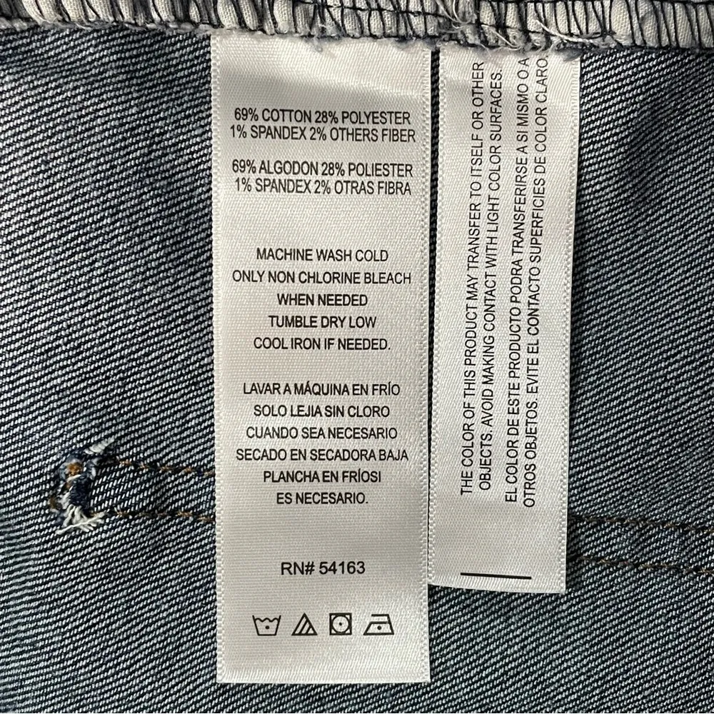 DKNY Jean Skirt Size 6 - Image 6