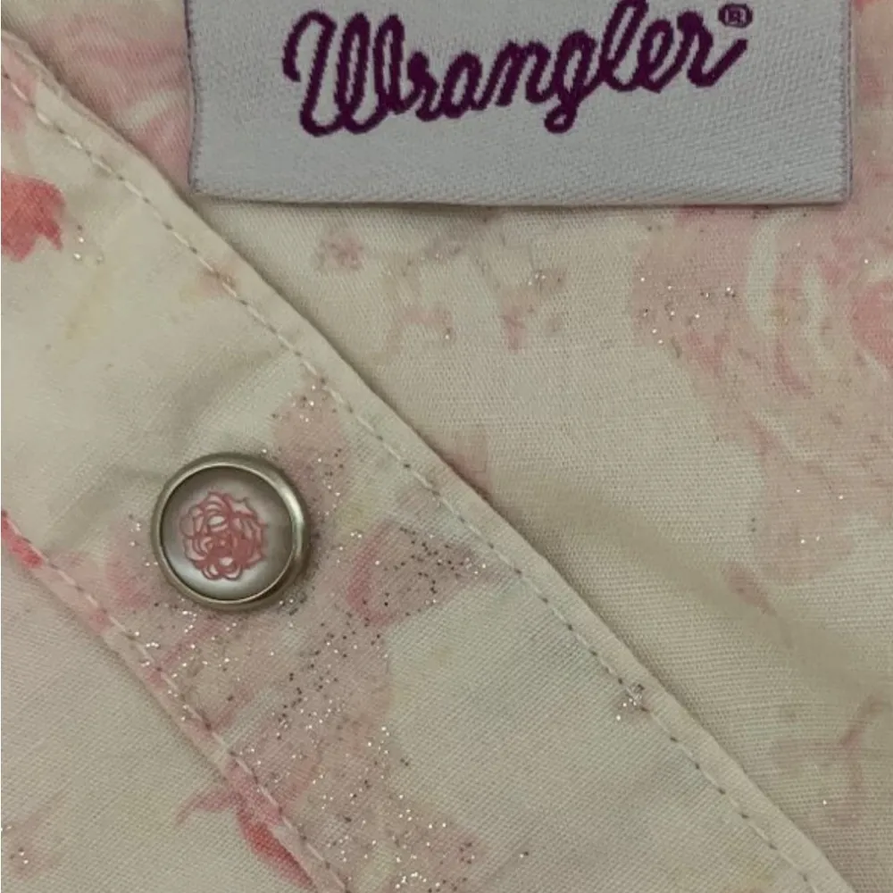 Wrangler snap front sleeveless top w/ pink cowboys M - Image 6
