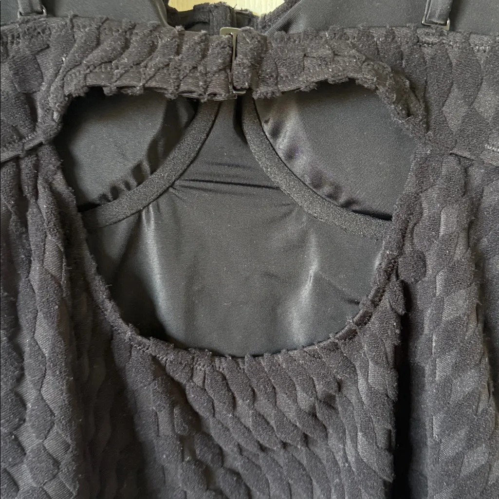 Good American Black Swimsuit - Image 9