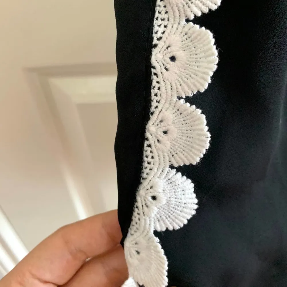 3/$15 Aqua Lace Trim Spaghetti Strap Romper Black - Image 4