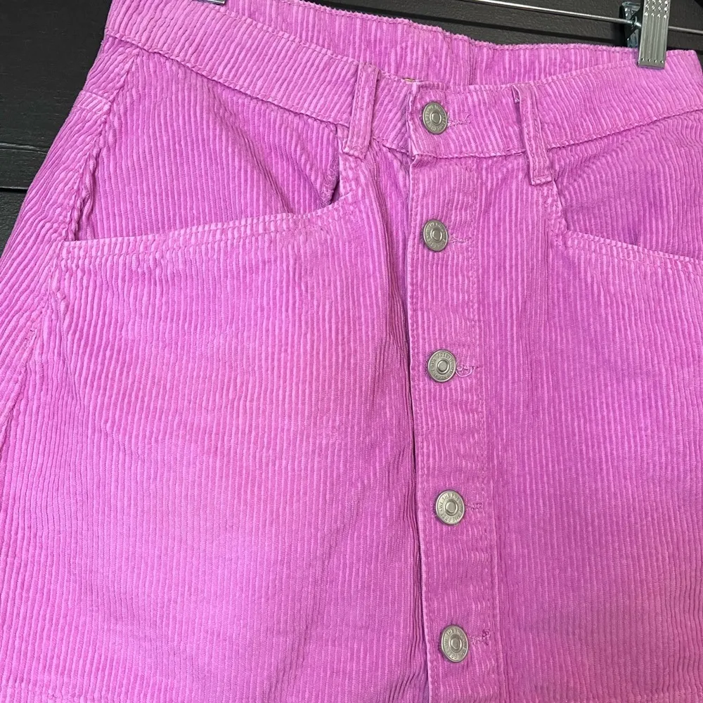 FREE PEOPLE 100% Cotton Corduroy Pink Button Down Skirt. Women’s Size 2 XS. EUC - Image 9
