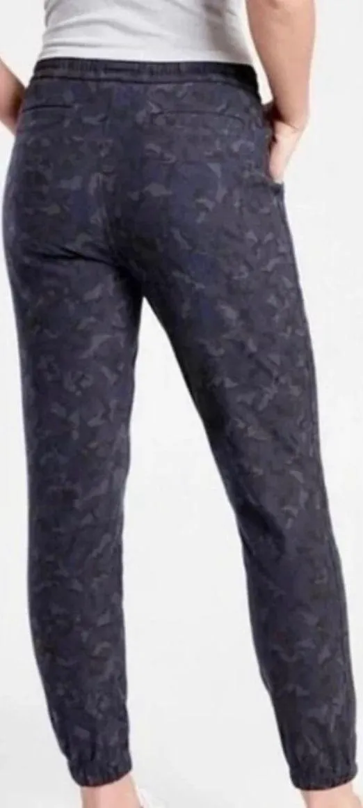 Blue Camo Farallon Jogger Pants - Image 2
