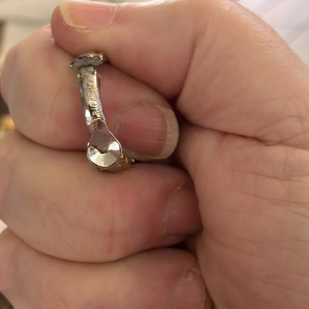 Chain link hoop earrings - Image 2