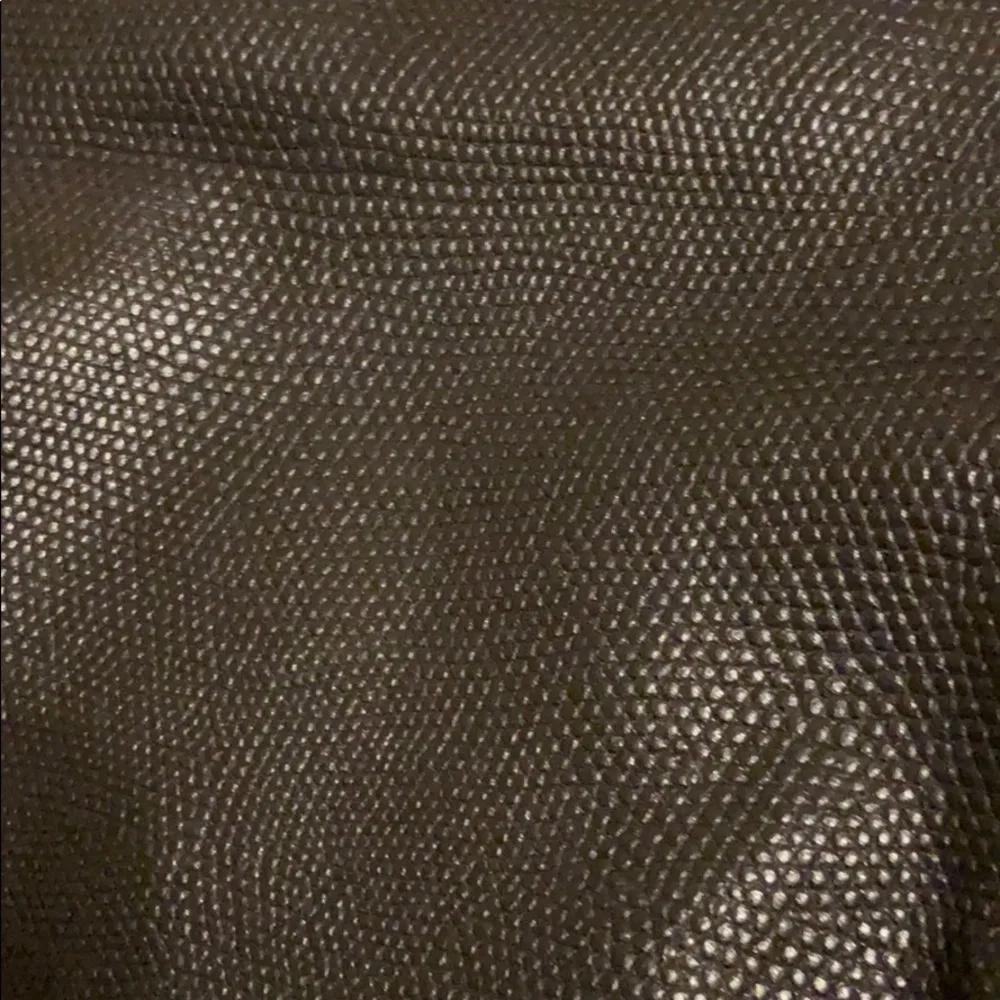 Super cute Tahari leather top - Image 3