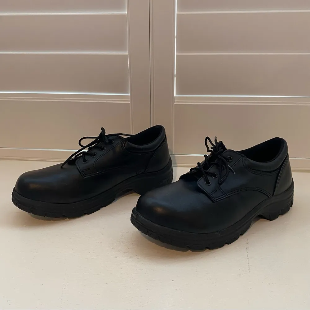 NWOT Thorogood Women’s Soft Streets Series Slip Resistant Oxford Sneaker Size 8 Black - Image 5