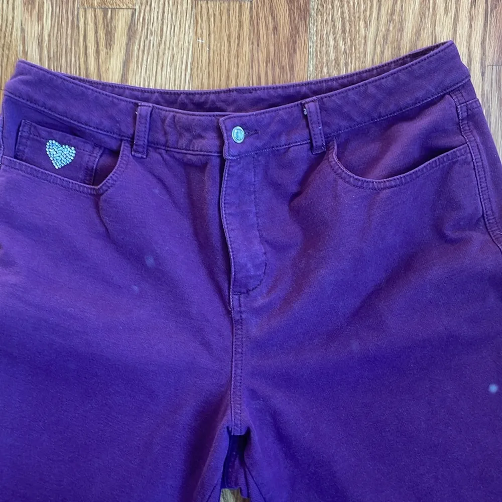 EUC dream jeans by Quacker factory Purple Size 16 - Image 2