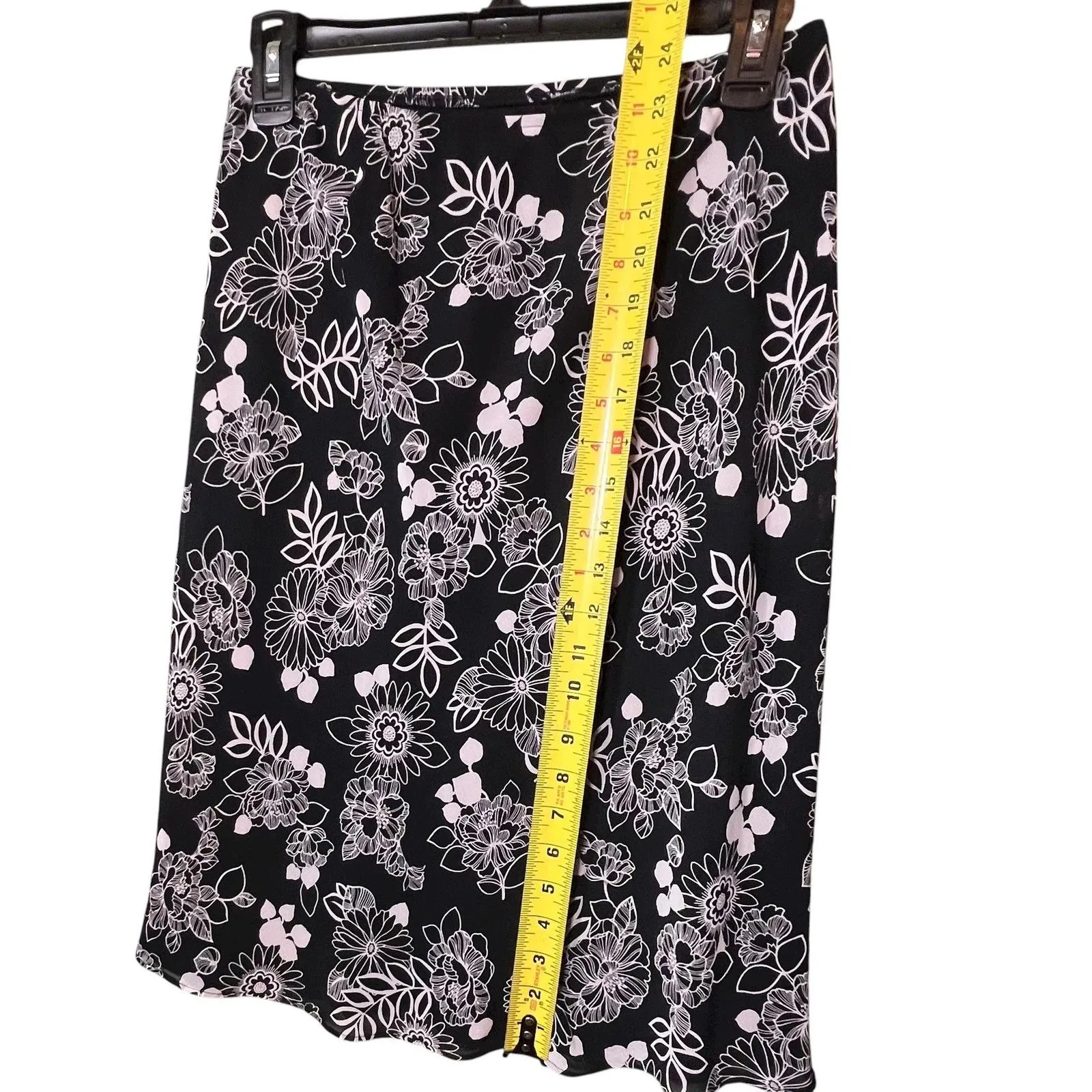 Apostrophe Skirt Womens Small Black White Floral A-Line Knee Length Lined - Image 4