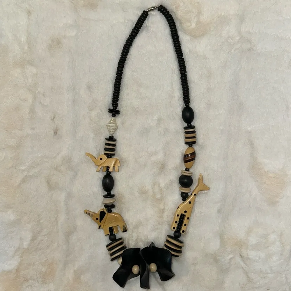 Vintage Carved Wood Elephant & Giraffe Beaded Chunky Statement Necklace Brown - Image 8