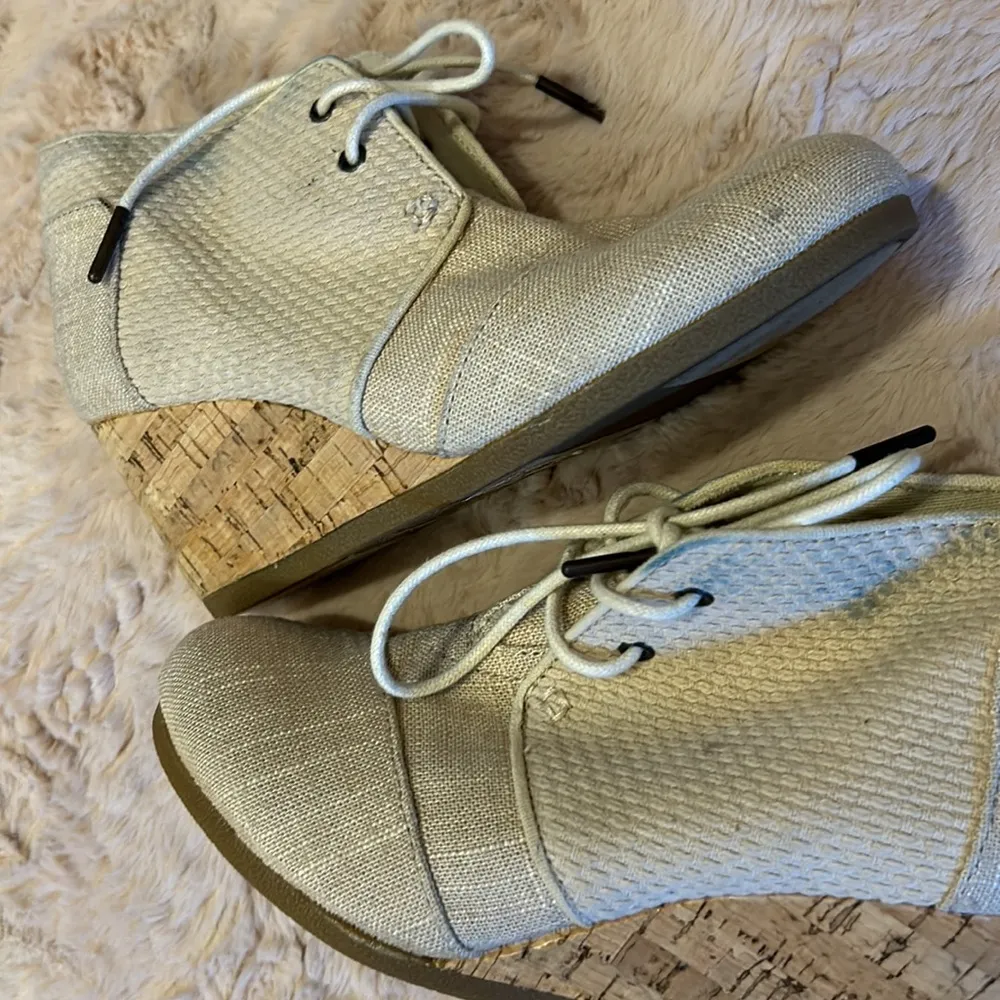 Toms size w6.5 - Image 9