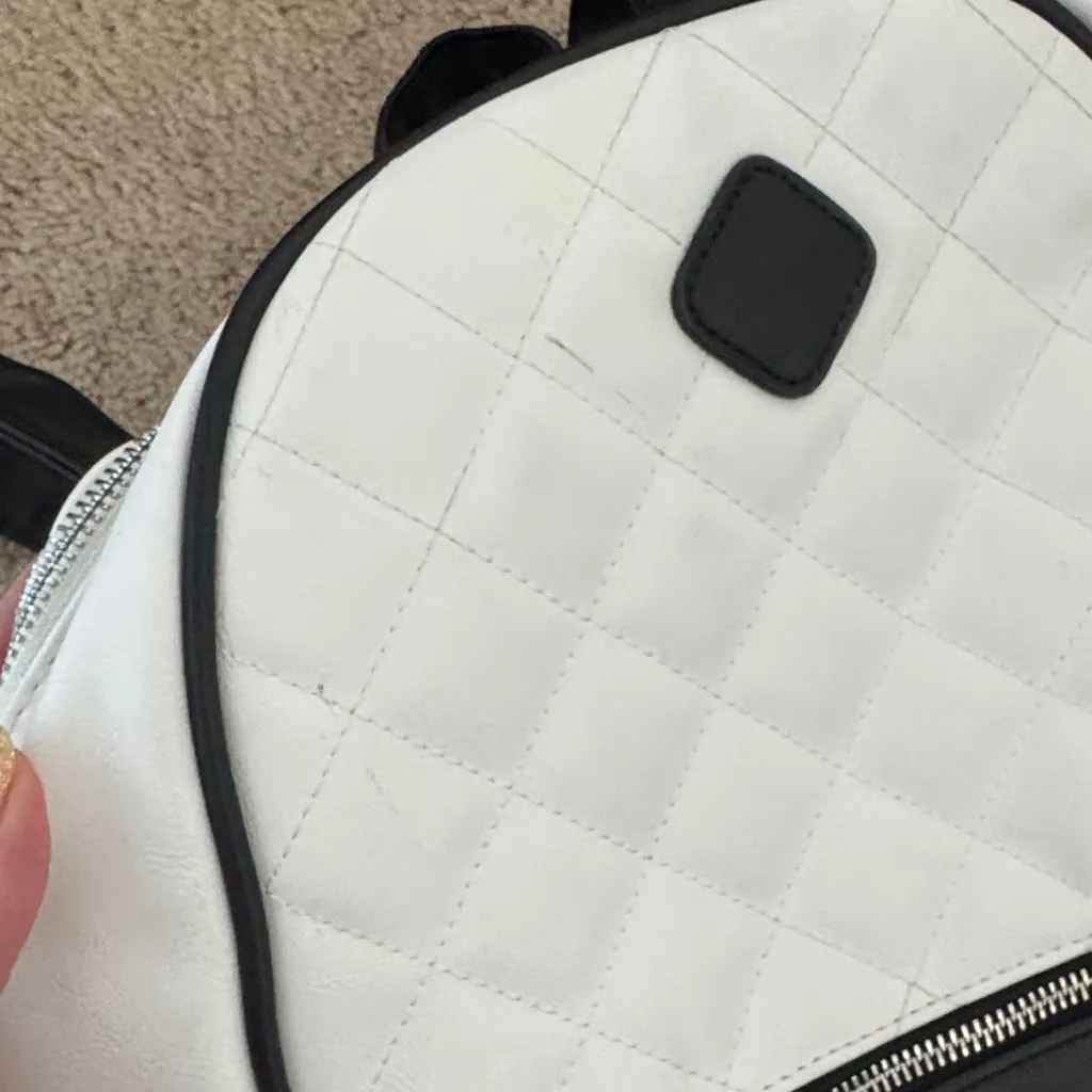 Stylish Black and White Quilted Backpack - Image 4